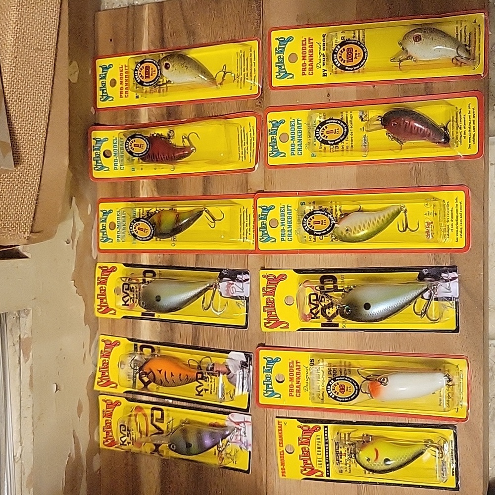Fishing lures